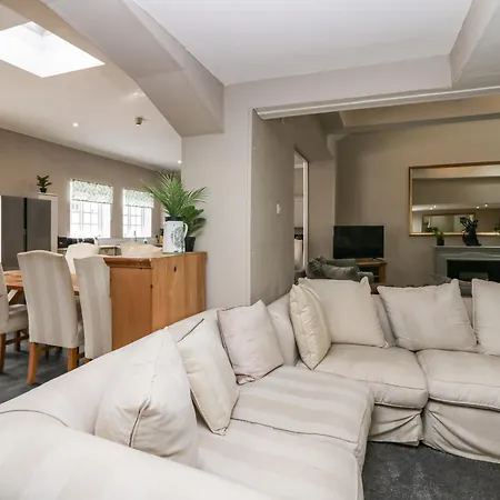 Holiday home Clarence House Dalton in Furness