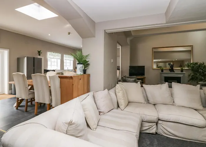 Nyaraló Clarence House Dalton in Furness